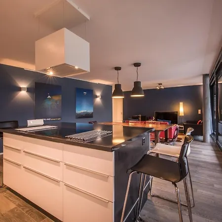 Independance Penthouse *